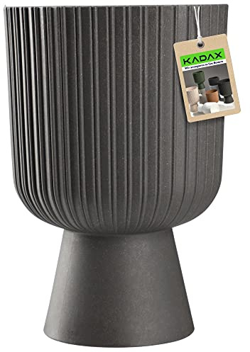 KADAX Blumentopf in Kelchform, Pflanztopf aus Kunststoff in 2 Größen, Pflanzgefäß in 5 Farben für Balkon, Terrasse, Fensterbrett, Pokal Pflanzschale, Übertopf (14cm, Anthrazit)