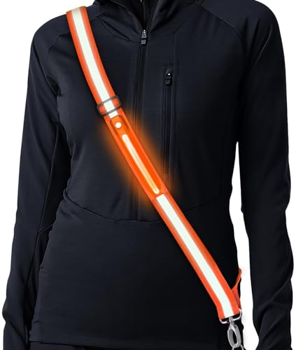 Simket Lauflicht Joggen mit Reflektoren Gürtel, LED Lauflampe USB Aufladbar Verstellbar Nacht Sicherheitslicht Laufgürtel für Joggen Laufen Running Fahrradfahren Hundewandern Outdoor Sports (Orange)