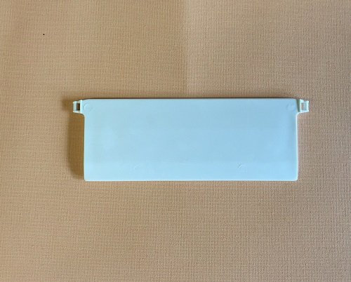 Jellinghaus Sonnenschutz Beschwerungsplatten Breite 127 mm Gewichte für Vertikaljalousie Lamellen Vorhang in weiß aus Kunststoff (40 Stück)