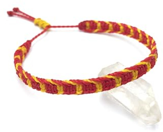 Papacho Creations Armband in Rot und Gelb, geflochten, aus Makramee mit gewachstem Faden, handgefertigt in Frankreich, verstellbar, Uni und wasserbeständig, Breite 6 mm, Farbe spanische Flagge