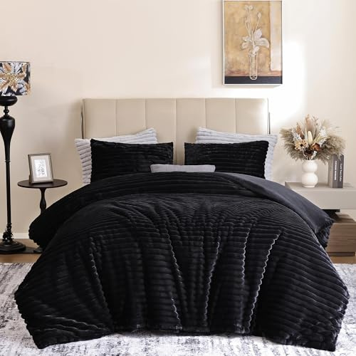 weigelia Black Comforter King Set – Ultra Soft Plush Fleece Black Bed Set, Fluffy Warm Luxury Bedding Comforter with 2 Pillowcases, Cozy Heavy Warm Bed Set for Winter