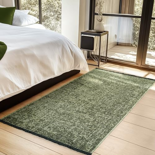 HomebyHome, Baumwolle Teppich Läufer Grün 80x150 cm - Waschbar, Boho-Stil, Vintage Kelim, Kurzflor, rutschfest & Weich, Einfarbig Meliert, Für Küche, Schlafzimmer & Flur