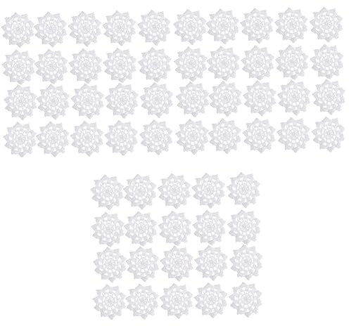 STOBOK 60 Stk Blumen Von Hand Gehäkelt Mini- Glasuntersetzer Für Getränke Gehäkelte Applikation Geflochtene Körbe Spitzendeckchen Häkeln Tisch Weiß Baumwollfaden Zubehör Handgemacht