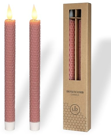 comforder Echtwachs LED Stabkerzen, Bienenwaben Optik, 2er Set (Mauve) | Flackernde Flamme, Timerfunktion, batteriebetrieben mit 2x AAA (nicht enthalten), realistisches Kerzenlicht