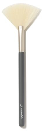 jane iredale Pro Series Fan Brush, Light, Arched Cosmetic Cheek Brush for Soft, Targeted Application of Powder Blush and Bronzer Makeup, Vegan, Cruelty Free