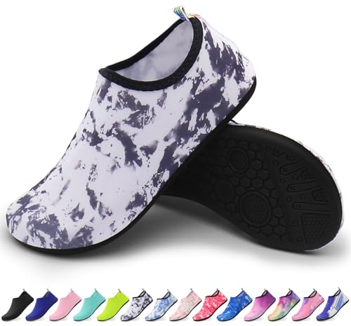 KATLKIU Chaussures de Plage Homme Femme – Chaussons Aqua Antidérapants pour Piscine, Mer, Surf, Sport Nautique – Ultra Légers & Séchage Rapide, Tie-Dye Noir 42/43 EU