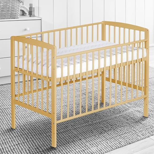 Schardt - Baby Beistellbett Micky Plus - Natur Lackiert - Bett 60×120 cm - Stufenlos Höhenverstellbar 3in1 - Gitterbett inkl. Umbauseiten und Sicherheitsgurtsystem - Hervorragend für Boxspringbetten
