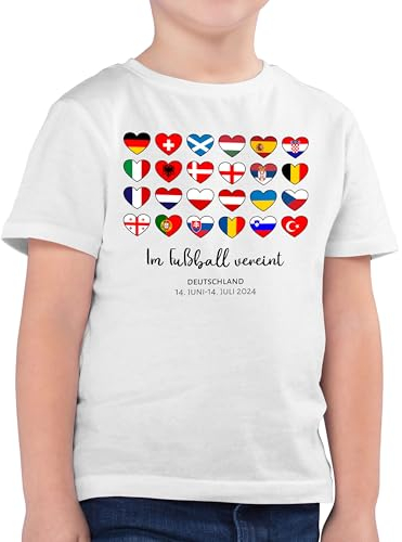 Kinder T-Shirt Jungen - WM - Deutschland EM 2024 Länder Herzen - Im Fußball vereint | - 128 (7/8 Jahre) - Weiß - Shirt t-Shirts Fussball Europameisterschaft Tshirt em-Shirt fußballtrikot fu Ball