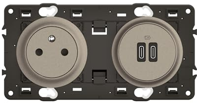Legrand | Prise 2P+T et 2 ports USB type A et C power delivery 20W Céliane, finition titanium, installation facile précâblée, protection enfant avec éclips