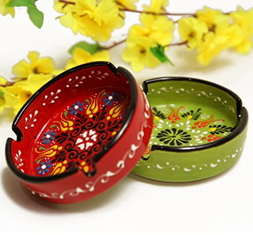 Ashtray Set Cigarette Ash Tray for Indoor Outdoor Use Ash Holder for Smokers Desktop Smoking Ash Tray - Home Office Decoration Hand-Paint Ceramic Cigar Ashtrays (2 pcs Large - Red and Green)