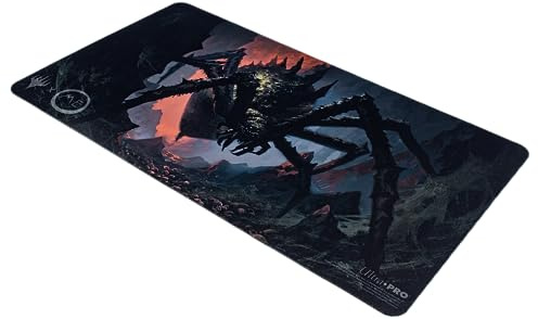 Ultra Pro - Der Herr der Ringe: Tales of Middle-Earth Spielmatte Merkmale: Shelob for Magic: The Gathering, Protect Cards During Gameplay, Use as Mousepad & Schreibtischunterlage
