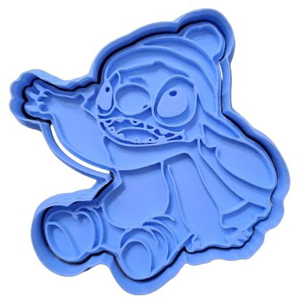 Tagliabiscotti.it - Stit-ch Seduto - Cookies Cutter - Formina per Biscotti e PDZ - Stampo + Cutter - 8cm x 7cm x 1,2cm - colore casuale