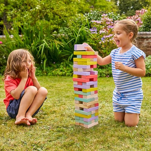 TP Toys - Torre de Equilibrio Gigante de Madera FSC - Juego de Habilidad Familiar - Interior/Exterior - Piezas Coloridas - para niños y Adultos - a Partir de 5 años - Tamaño XL Divertido y Agradable