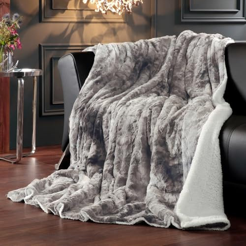 Delindo Lifestyle® Kingston Faux Fur Blanket Grey Cuddly Faux Fur Blanket XXL with Lambskin Look 220 x 240 cm