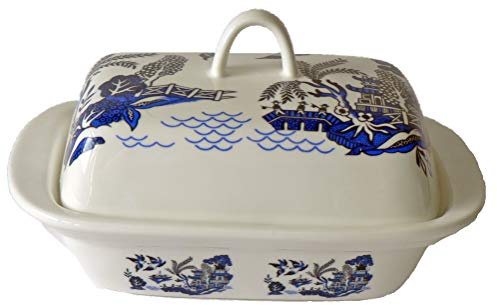 crackinchina Blue willow pattern butter dish - Traditional blue willow pattern on white porcelain butter dish decorated on lid and sides