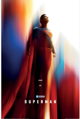 Pyramid International Official Maxi Poster – Superman | Decorative Wall Art | 61cm x 91.5cm Poster for Bedrooms, Dorms & Fans