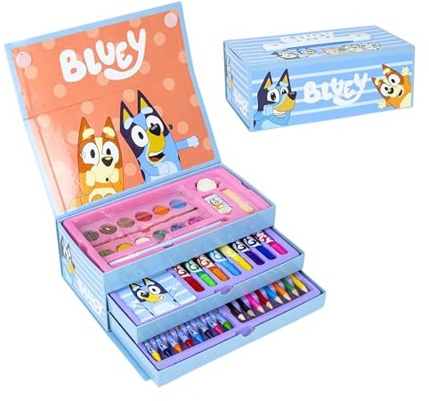 Bluey Juego de Papelería, Incluye Lápices de Color, Rotuladores, Acuarelas, Pincel, Esponja, Lapiz, Borrador, Ceras de Color, Cuaderno, Estuche Maletin, Set Escolar Niños