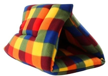 Semi-Enclosed Rabbit Cotton Nest Thickened Warm Hamster Triangle Tent Comfortable Soft Guinea Pig Plaid Nest for Small Animals(Style A)