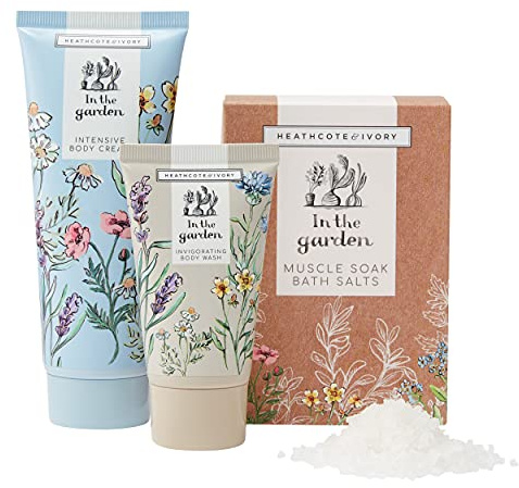 Heathcote & Ivory In The Garden Wellness Geschenk & Pflegekorb | 100 ml Körpercreme, 50 ml Duschgel & 200 g Badesalz | tierversuchsfrei & vegan freundlich