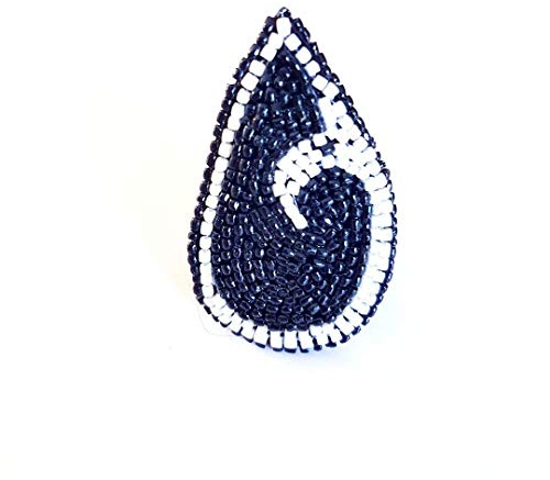 Broche Haute Couture pour femme collection mosaïque brodée couleur noir et blanc