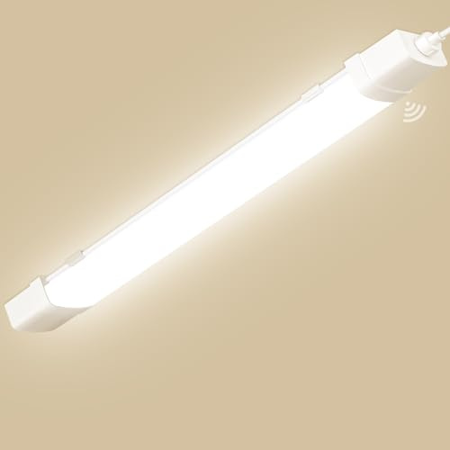 wowspeed 120CM LED Feuchtraumlampe mit Bewegungsmelder, 40W 4200LM Feuchtraumleuchte LED, 3000K Warmweiß, IP65 Wasserdicht, Deckenleuchte Flach Wannenleuchte für Keller, Garage, Lager, Büro - 1 Stück