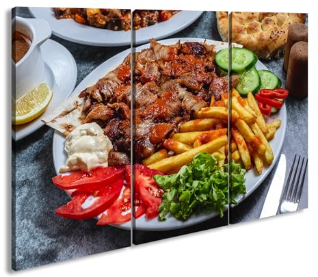 deyoli Une délicieuse assiette avec des kebab et des frites croustillantes, une fête pour les sens. Format : 120 x 80 cm (3 pièces) comme toile - Motif prêt à être encadré sur un cadre en bois