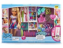 Nancy - Espejo 1001 Peinados, muñeca con un Armario Lleno Accesorios para Jugar a Hacer Peinados Divertidos maquillar, Juguete para niñas y niños a Partir de 3 años, Famosa (700015131)