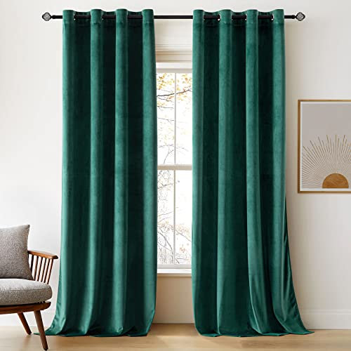 Woaboy Samtvorhänge Grün Verdunkelungsvorhang Gardinen Samt mit Ösen Blickdicht Wohnzimmer Blackout Curtains Thermovorhang Schalldämmend Schlafzimmer 2er Set 140x225cm (B x H) Dunkelgrün