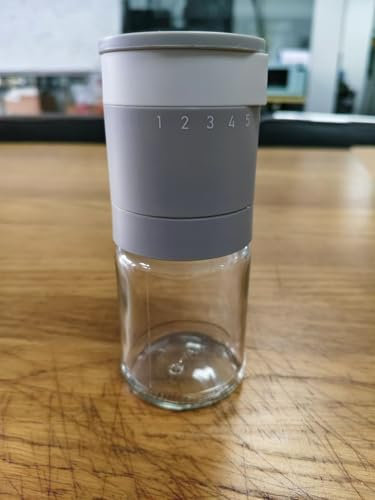 Vucchini Salt and Pepper Grinders 2 Set,External Adjustable 6 Coarseness,with Ceramic,Core,Spice Mills,Home Kitchen Birthday,Housewarming Gifts,Grey and White