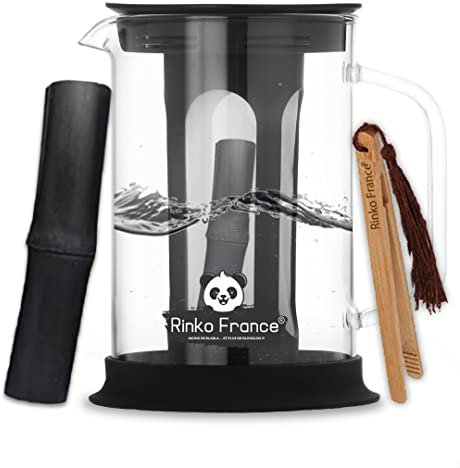 Rinko France| Pack Carafe d'eau Filtrante 1,5 L avec Un Binchotan de Bambou Naturelle Offert| Charbon Actif 100% Bio Purification de l'eau Potable du Robinet Anti Mauvais Gout et Polluant