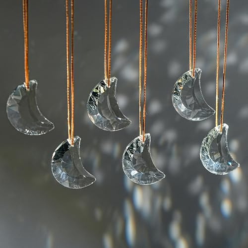 6 Stück Mond Prismen – Sonnenfänger & Deko für Hochzeit & Party | Kristall-Mondprismen, facettiert. Fensterdeko & Ornament für Weihnachten, Hochzeit & Party. Inkl. Aufh.