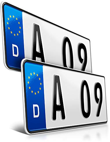 2 Kfz Kennzeichen | 300 x 110 mm | Kurze Autokennzeichen | Nummernschilder | DIN-zertifiziert – Wunschkennzeichen mit individueller Prägung | Sportliche Auto-Schilder | Kurze Länge – 30 cm