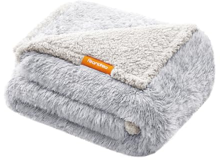 Feandrea Hundedecke, wasserdichte Decke, Langer Plüsch, für kleine, mittelgroße Hunde, Katzen, 127 x 102 cm, L, Sherpa-Stoff, beidseitig verwendbar, Hundesofa Schutzdecke, Ombré-Grau PPB005G01