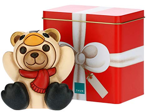 THUN - Soprammobile Orsetto Vestito da Pinguino, con Scatola di Latta - Accessori per la Casa da Collezionare - Formato Piccolo - Ceramica, Latta - 9,5 x 8,2 x 10,4 h cm