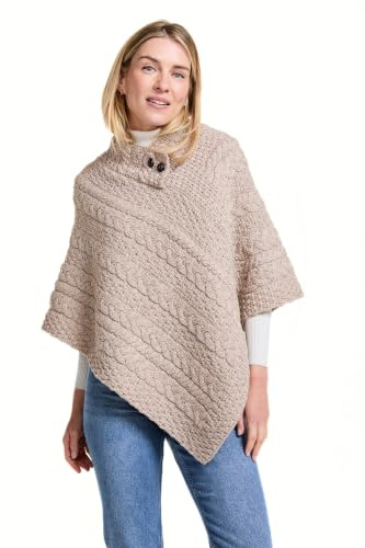 Aran Wollen Mills Poncho Irlandese Aran Lavorato a Maglia con Bottoni 100% Lana Merino (Vimini)