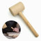 LIANCHEN Mazo De Madera Maza de Madera Martillo de Madera para Tallar Martillo Sólido Mango Cómodo sin Rebabas para una Variedad de Instalación de Muebles de Madera y Herramientas de Impacto de Cuero