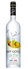 GREY GOOSE La Poire, 40% vol., 70 cl/700 ml, Vodka premium aromatisée à la poire, fabriquée en France à partir de vodka Grey Goose et de poires d’Anjou infusées et distillées