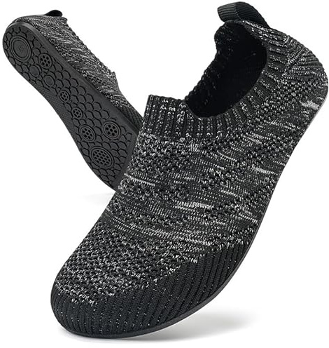 KOWAYI Hausschuhe Herren Damen Slip on Hüttenschuhe Geschlossen Barfußschuhe Unisex Rutschfeste Home Slipper Atmungsaktive Leichte Stricken Pantoffeln Schwarz Grau 42