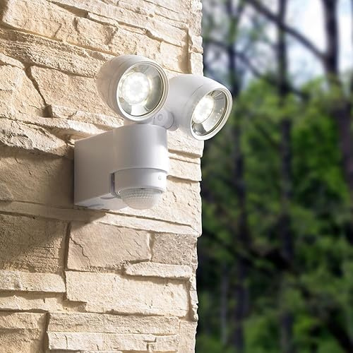 MeLiTec LED Außenstrahler mit Bewegungsmelder, Weiß, 2 LED Spots, 4000K Neutralweiß, IP44, Außenwandlampe, Wandleuchte für Garten, Terrasse & Einfahrt
