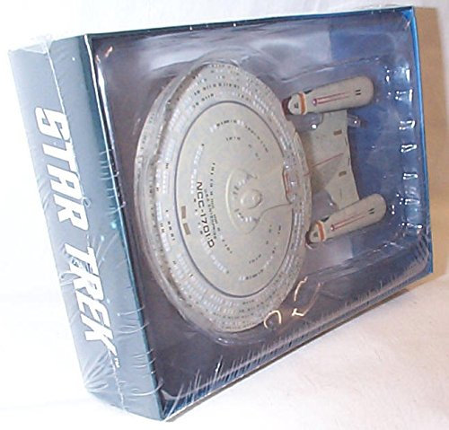 eaglemoss star trek U.S.S enterprise NCC 1701D 14cm scale model by Eaglemoss