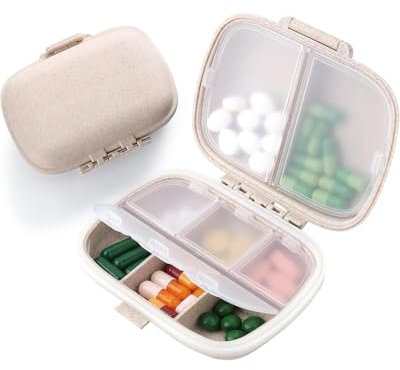 UYRVAPE Pastillero Caja de Pastillas con 8 Compartimentos, Organizador portátil de pastillas, Portátiles de Viaje, Diario Bolsillo, Semanal, Para Medicamentos y Vitaminas, Beige