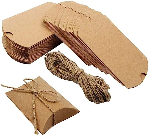 XPEX Confezione da 50 scatole di cuscini vintage in carta kraft, scatole regalo di caramelle con spago, per compleanno, matrimoni, laurea, feste
