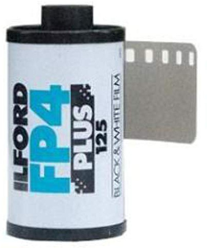 Ilford FP4 Plus 2 + 1 Gratis 135/36 1 Kartusche