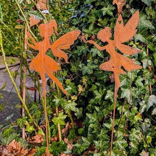 Storm's Gartenzaubereien Gartenstecker Edelrost - 2 tanzende Elfen - Feen mit Blume - Herz 80cm - Beetstecker Edelrost - Elfenfigur - Rostige Feenfigur aus Metall
