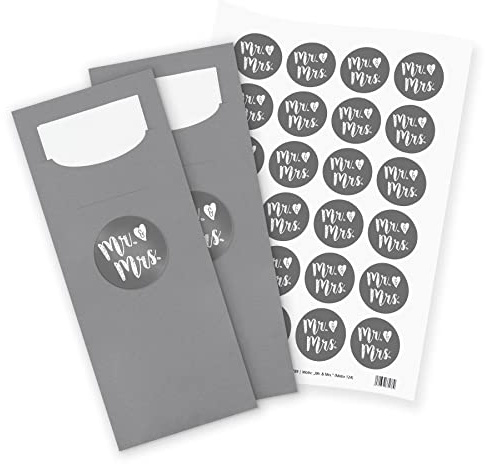 itenga 24x Bestecktaschen GRAU Mr. und Mrs. grau weiß Pochetten inkl. Serviette und Sticker Aufkleber Tischdeko Einweggeschirr passend für Hochzeit