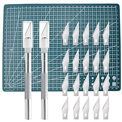 2 coltelli da intaglio, Cutter di precisione con 20 lame di ricambio e tappetino da taglio A4, taglia taglierino, bisturi modellismo