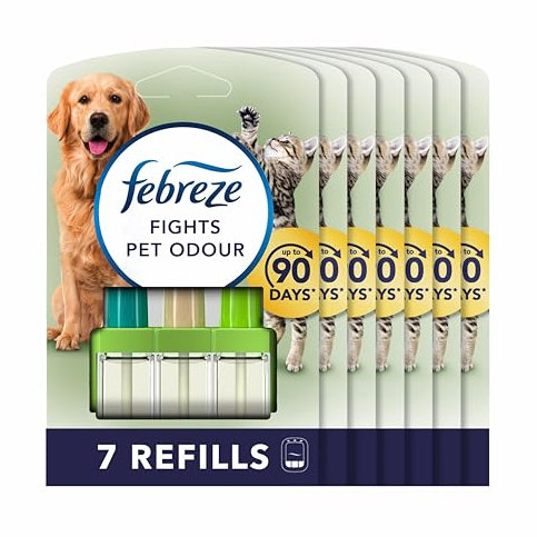 Febreze 3Volution Plug-In Air Freshener Refill, Pack of 7 (20ML x 7), Pet Odour Fighter, Fresh Scent