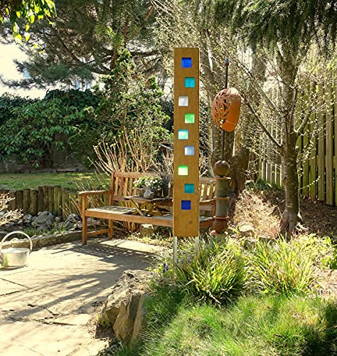 Gartenskulptur aus Holz und Glas. Gartendekoration als Unikate handgefertigt und wetterfest
