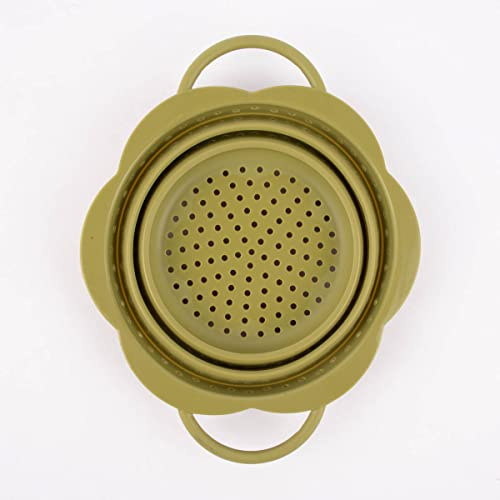 Kochblume Faltsieb S | Premium-Silikon & BPA frei| Hitzebeständig | Spülmaschinenfest | Platzsparend | Farbe: olive