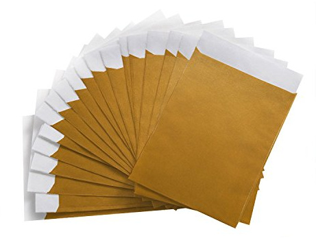 Logbuch-Verlag 25 kleine goldene Tüten aus Papier - Geschenktüten – Weihnachten goldfarbenen Verpackung Schmuck & Kleinigkeiten 9,5 x 14 cm